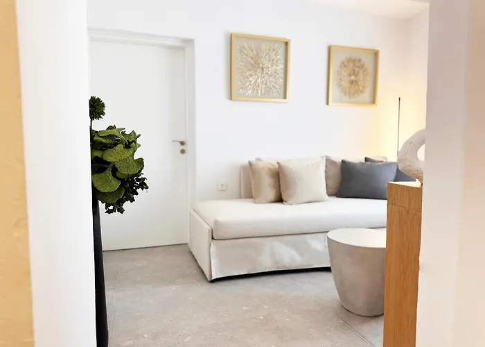 아파트 Angel Syros Luxury 에르무폴리